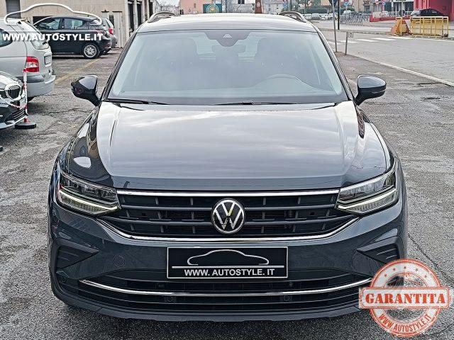 VOLKSWAGEN Tiguan 2.0 TDI 150 CV SCR DSG Life