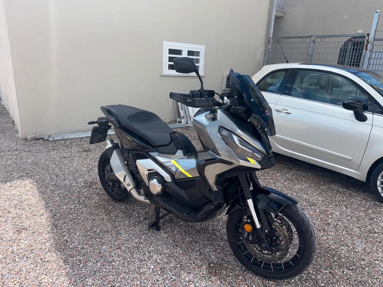 Honda X-ADV 750