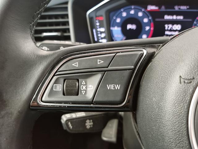 AUDI A1 SPB 25 TFSI S tronic Identity Black SLINE