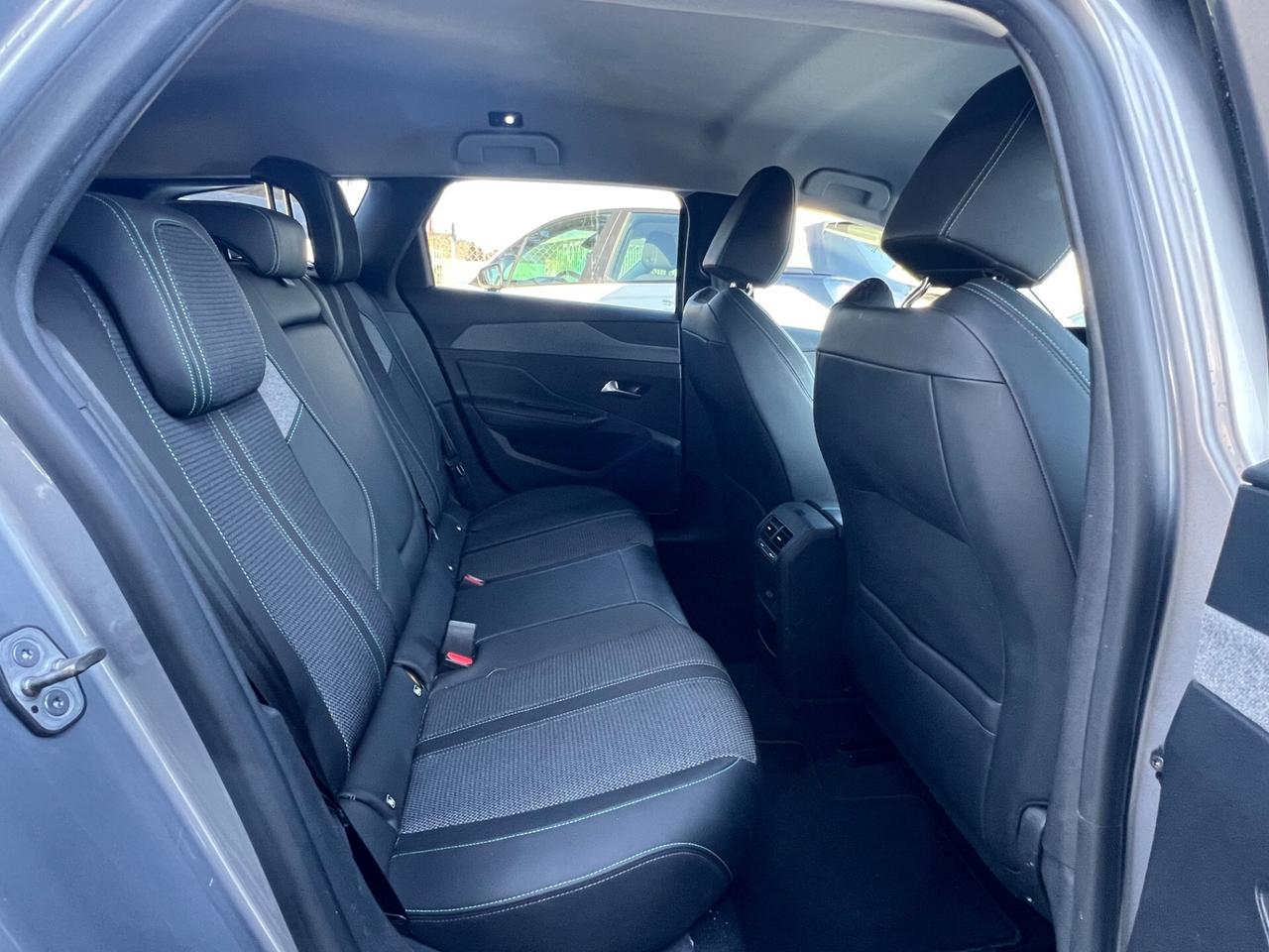 Peugeot 308 BlueHDi 130cv Allure Pack S FINANZIABILE