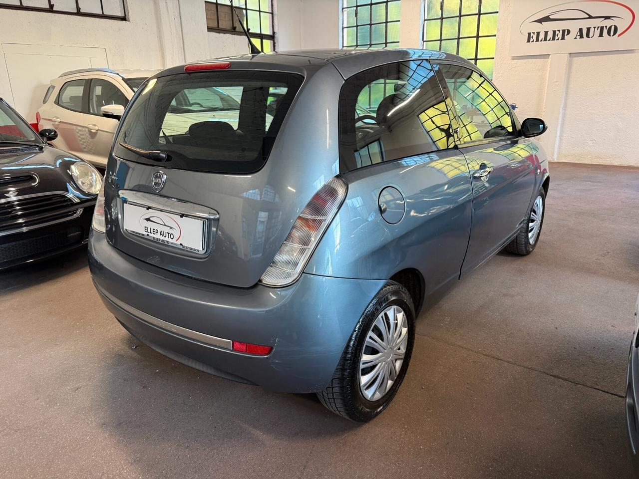 Lancia Ypsilon 1.2 Argento