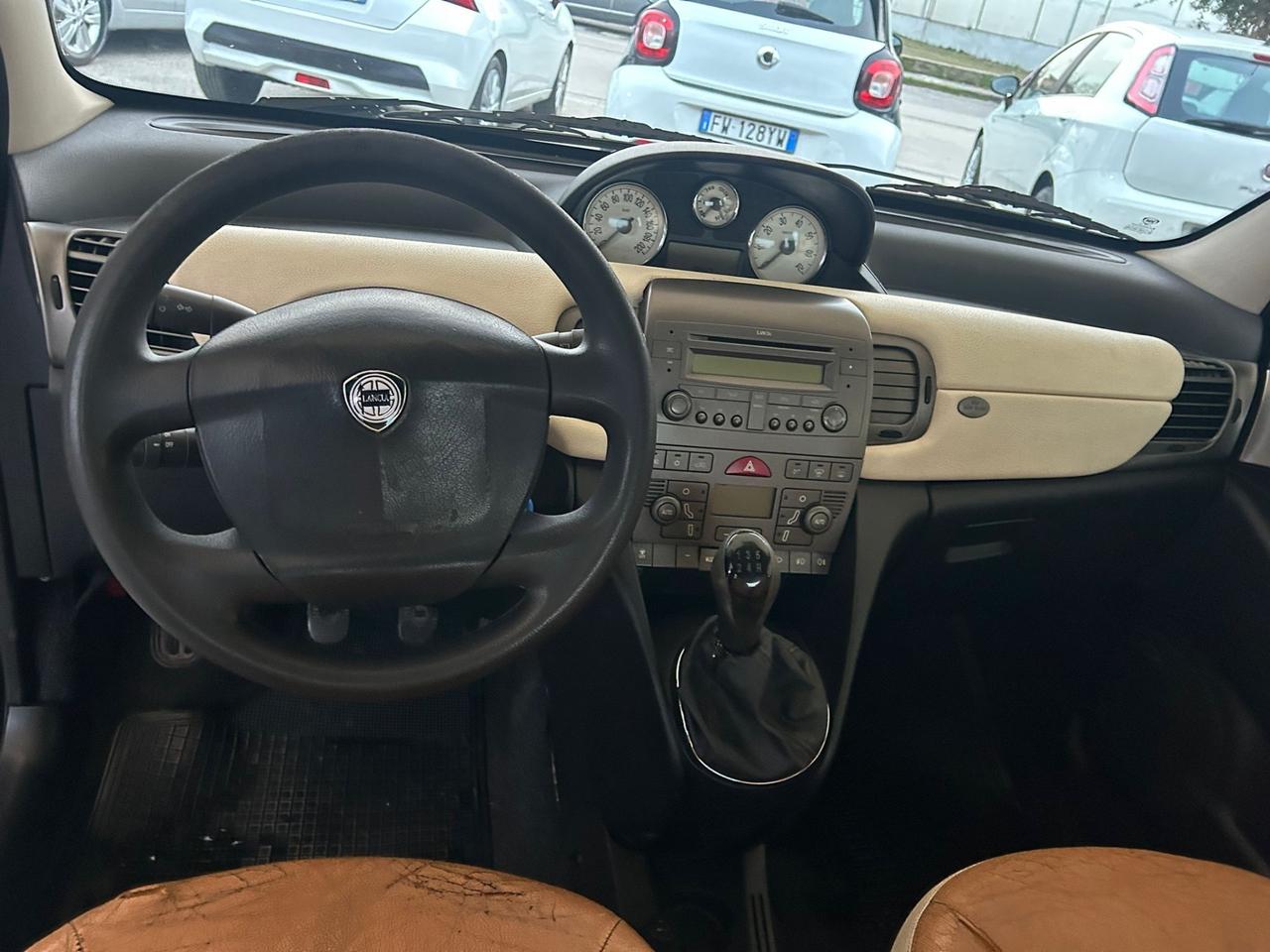 Lancia Ypsilon 1.3 Multijet 16V Platino
