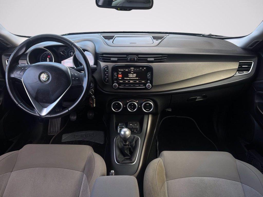 ALFA ROMEO Giulietta 1.6 JTDm-2 120 CV Distinctive del 2016