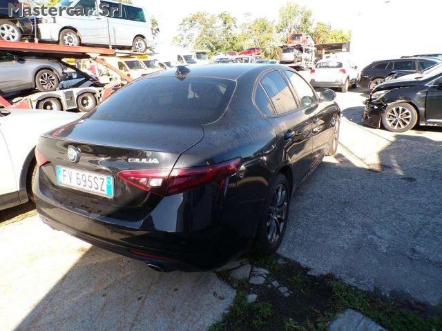 ALFA ROMEO Giulia 2.2 t Executive Q4 190cv awd auto my19 - FV695SZ