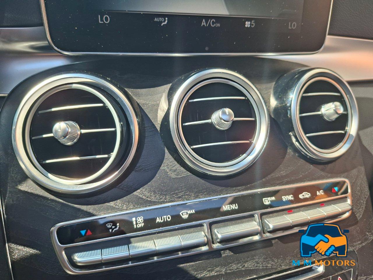 Mercedes GLC SUV GLC 250 d Night Edition 4matic + tetto