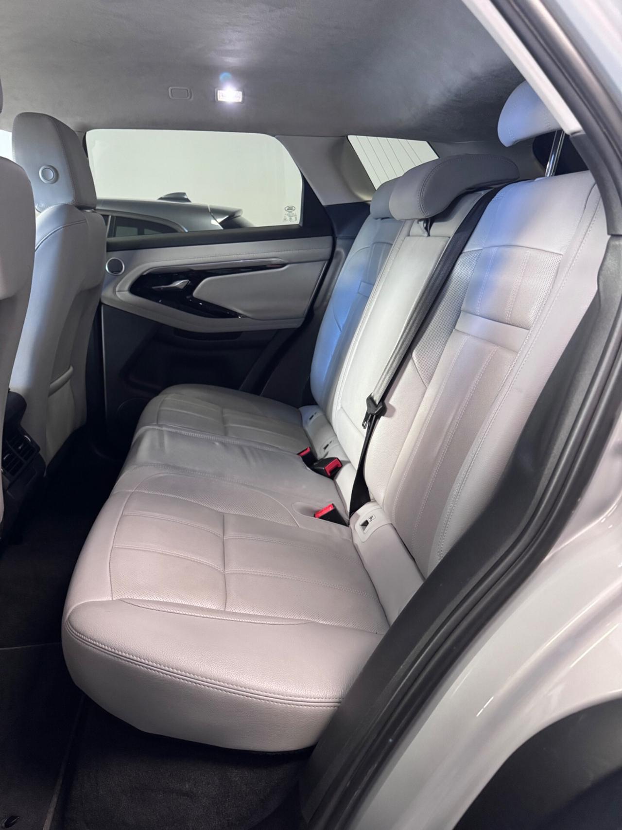 Range Evoque 2.0D 180 CV AWD Finanziabile