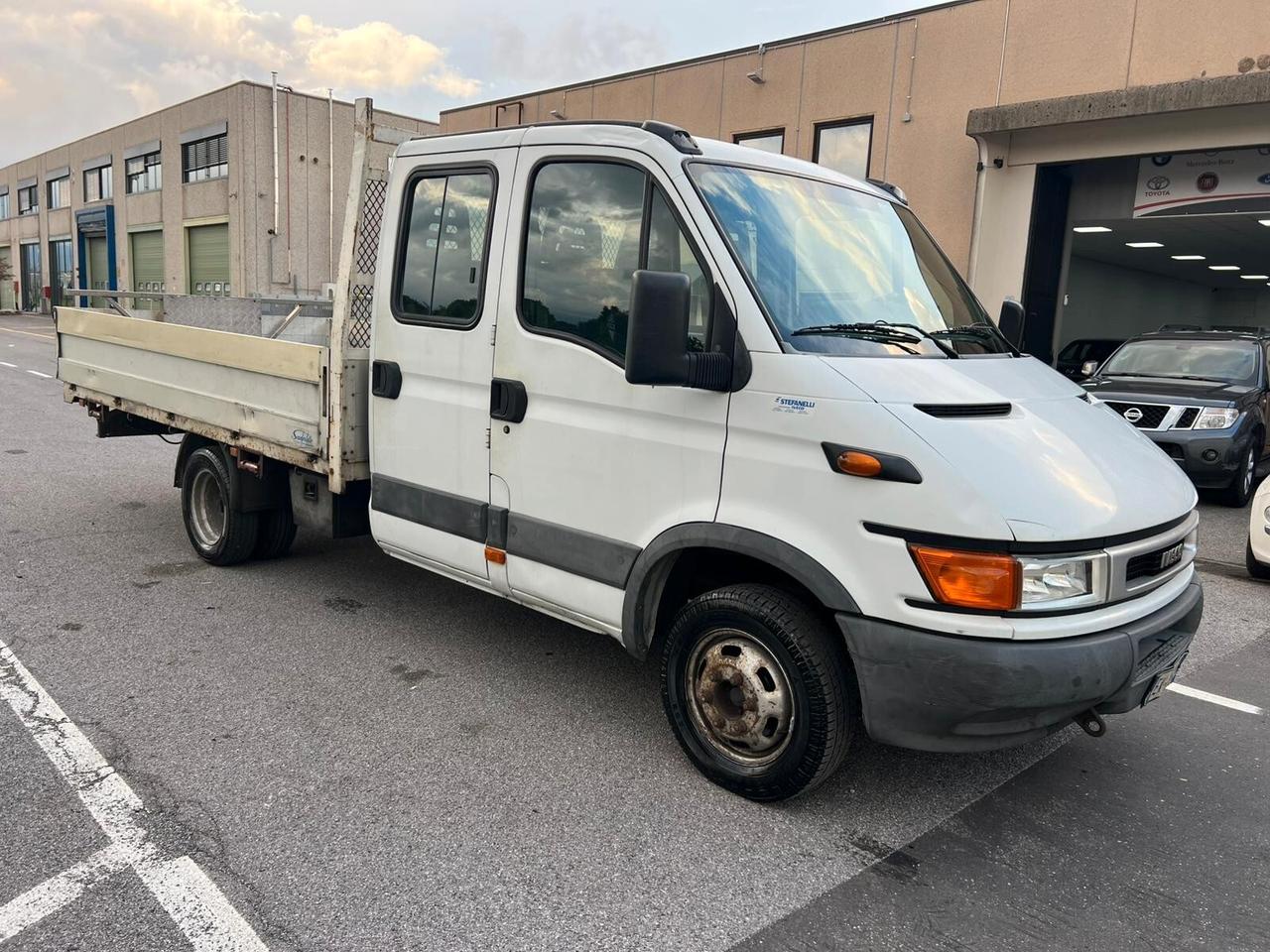 Iveco Daily 35S13 2.8 TDI PC Cabinato