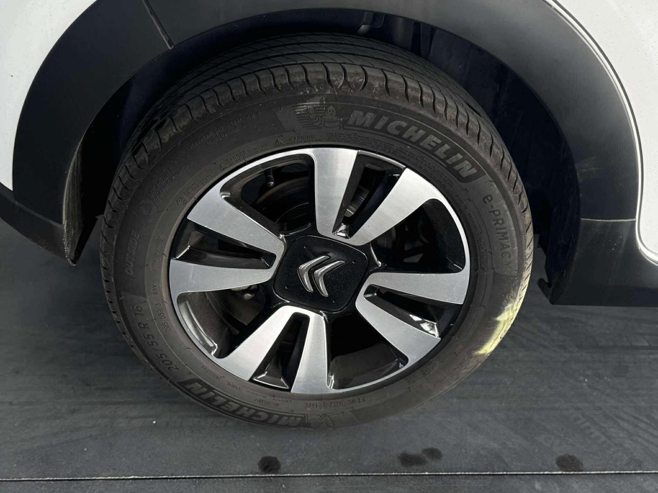 Citroen C3 BlueHDi 100 CV S&S Shine-2022