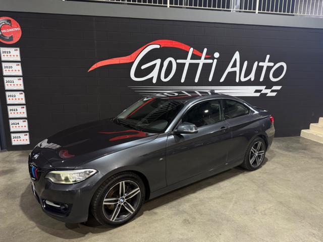 BMW 220 MANUALE UFFICIALE ITALIANA