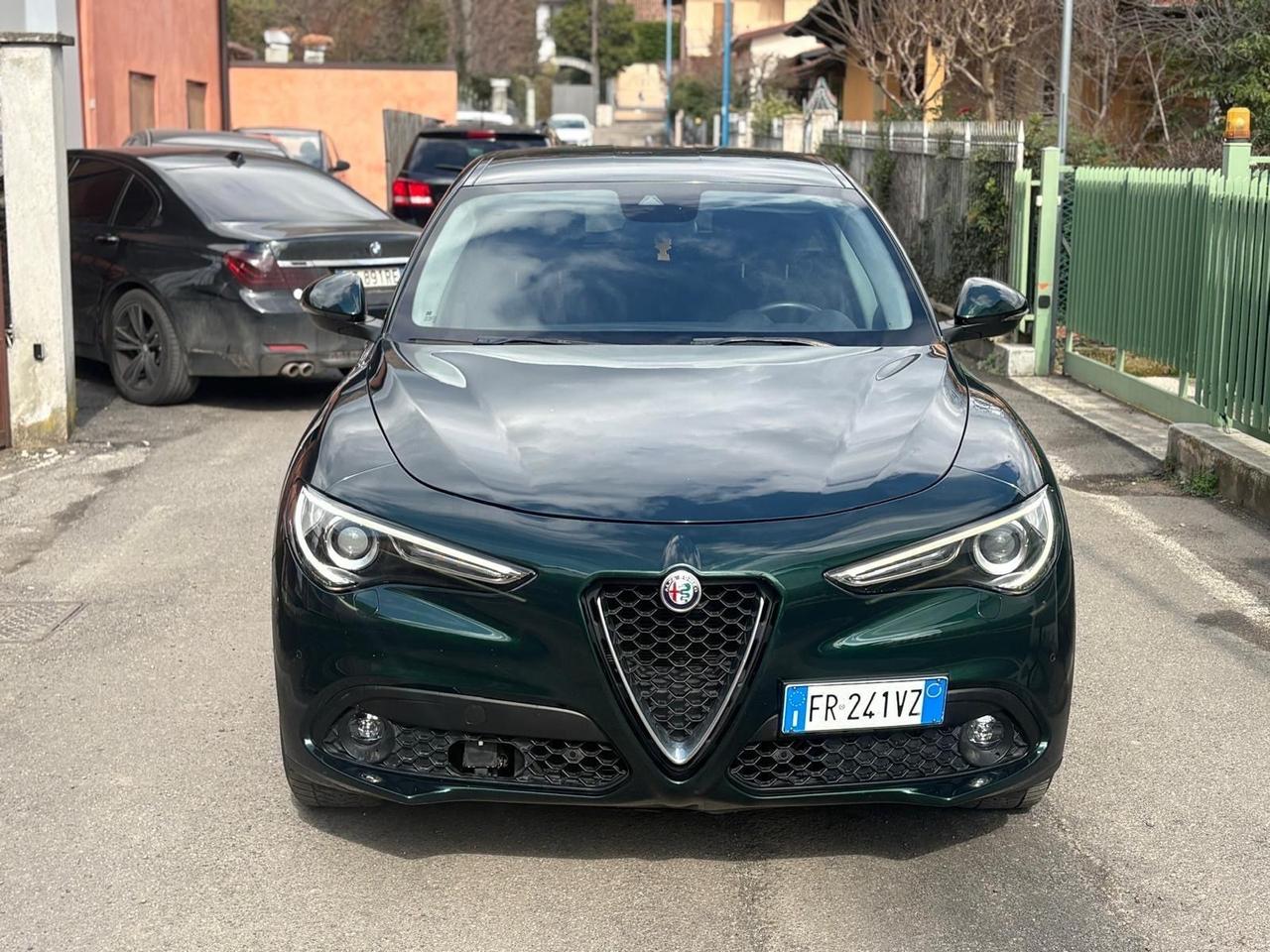 Alfa Romeo Stelvio 2.2 Turbodiesel 180 CV AT8 RWD Executive