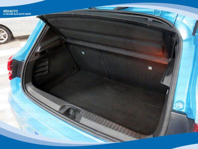 RENAULT Clio 1.6 eTech Hybrid 140cv Intens AUT EU6