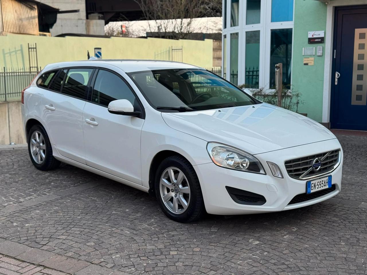 Volvo V60 D3 Geartronic Summum