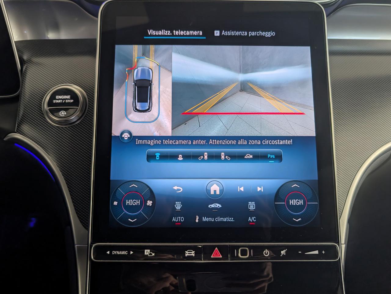 Mercedes-Benz 200 4matic Automatic AMG Line Advanced Plus