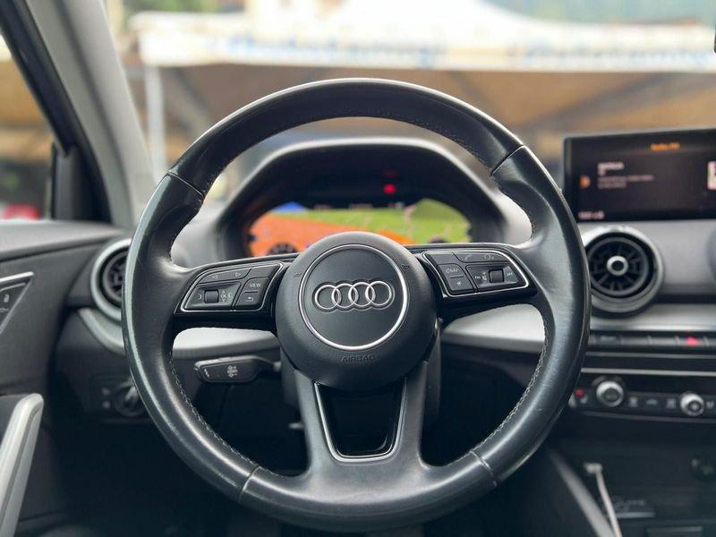 Audi Q2 Q2 35 TFSI Identity Black