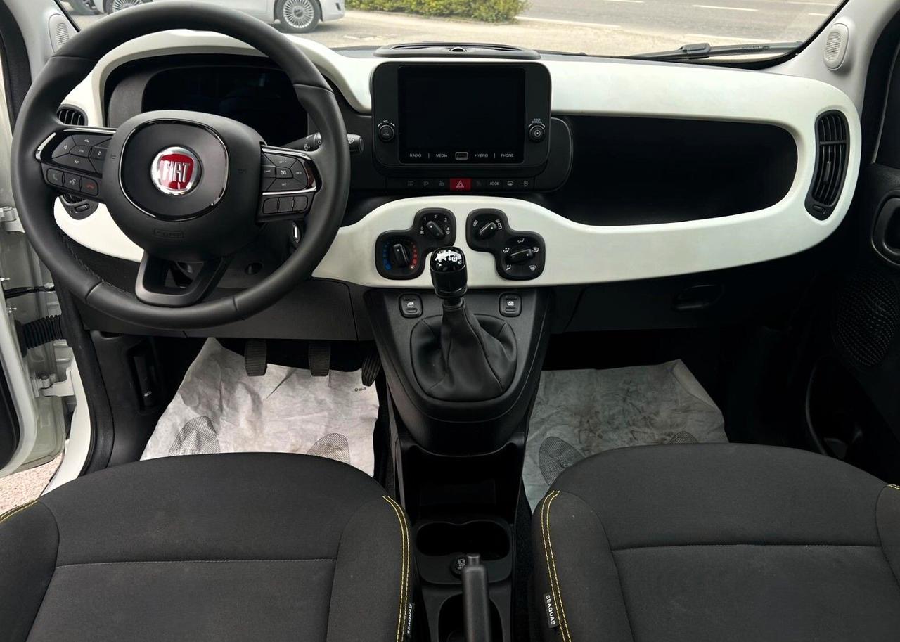 Fiat Panda Pandina 1.0 FireFly S&S Hybrid Cross