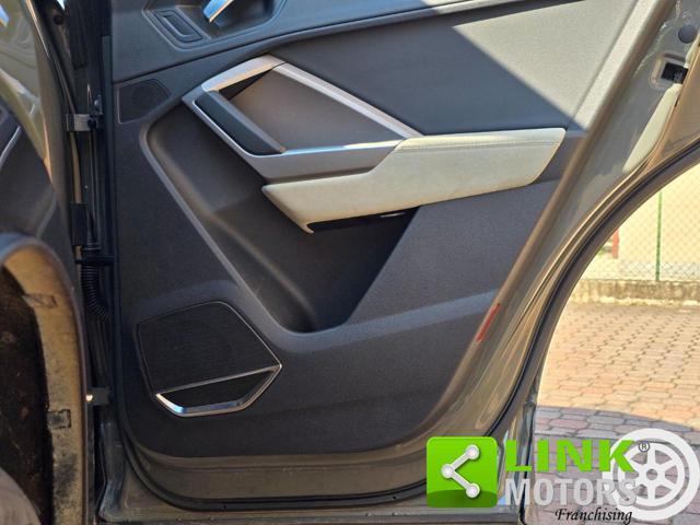 AUDI Q3 40 TDI 190CV S tronic quattro s line Identity Blac