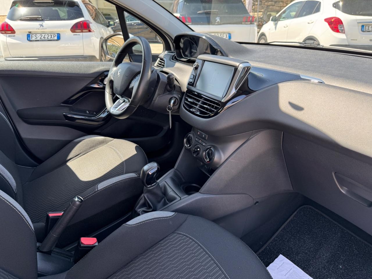 Peugeot 208 1.2 82 cv 5 porte Allure