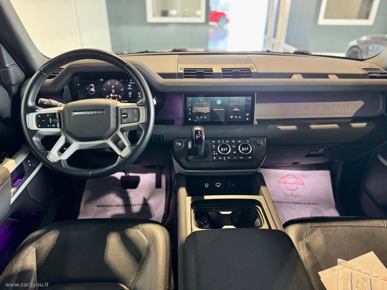 LAND ROVER Defender 110 3.0D 200 CV X-Dynamic SE