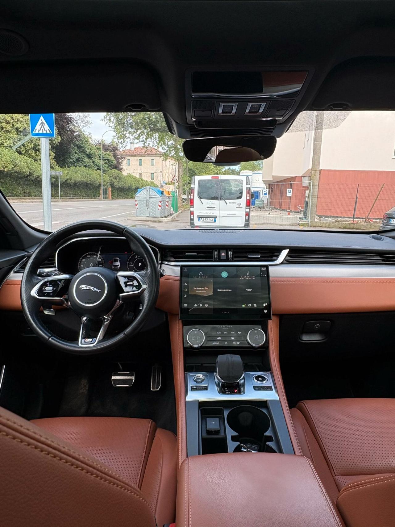 Jaguar F-Pace 2.0 D 204 CV AWD aut. R-Dynamic S