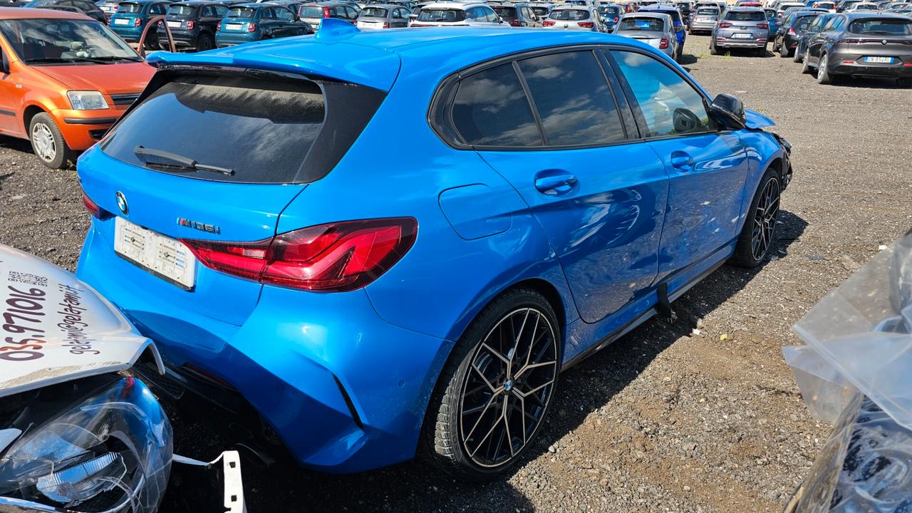 SINISTRATO Bmw 135 M 135i xDrive Colorvision Edition