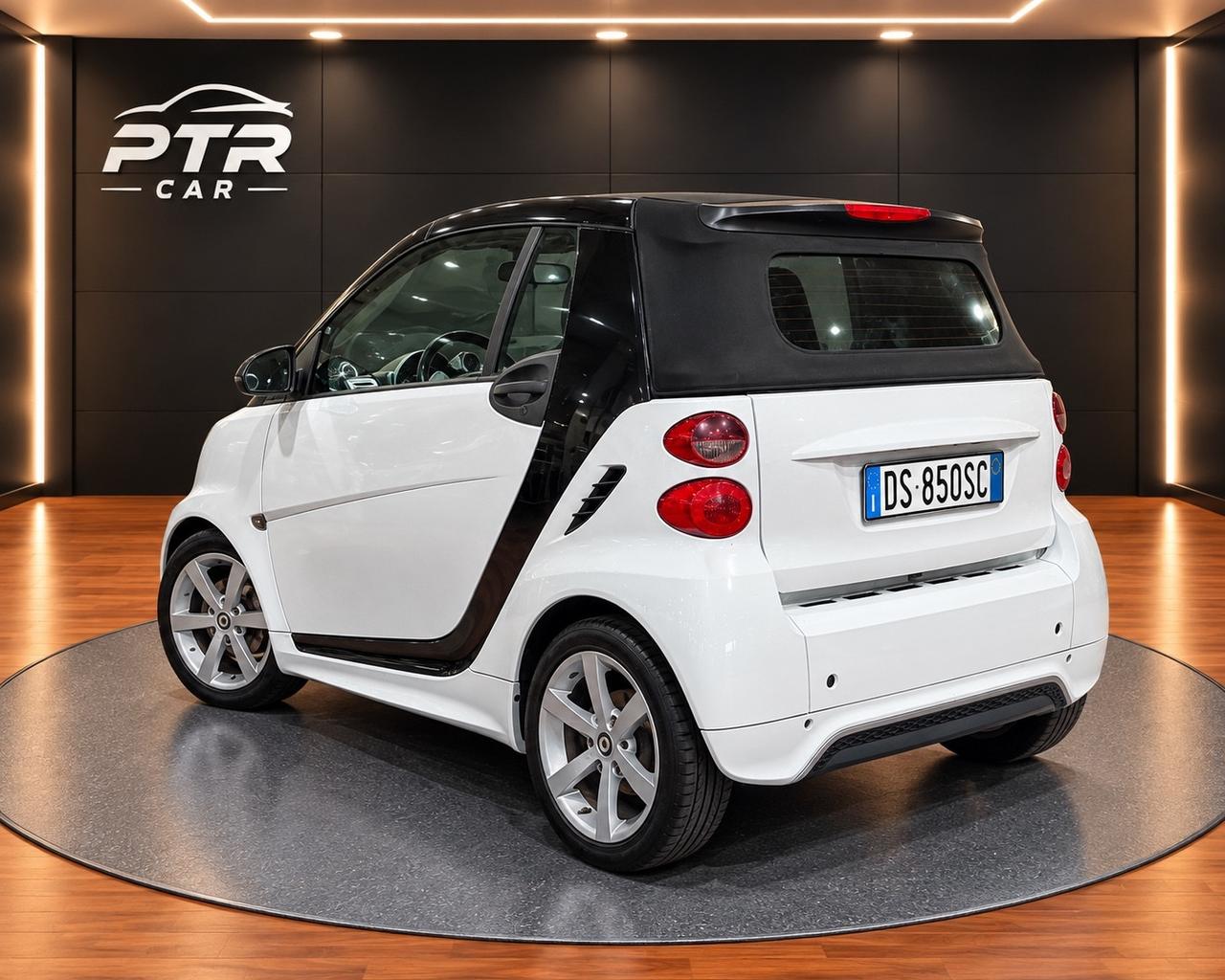 Smart ForTwo 1000 52 kW MHD cabrio pulse