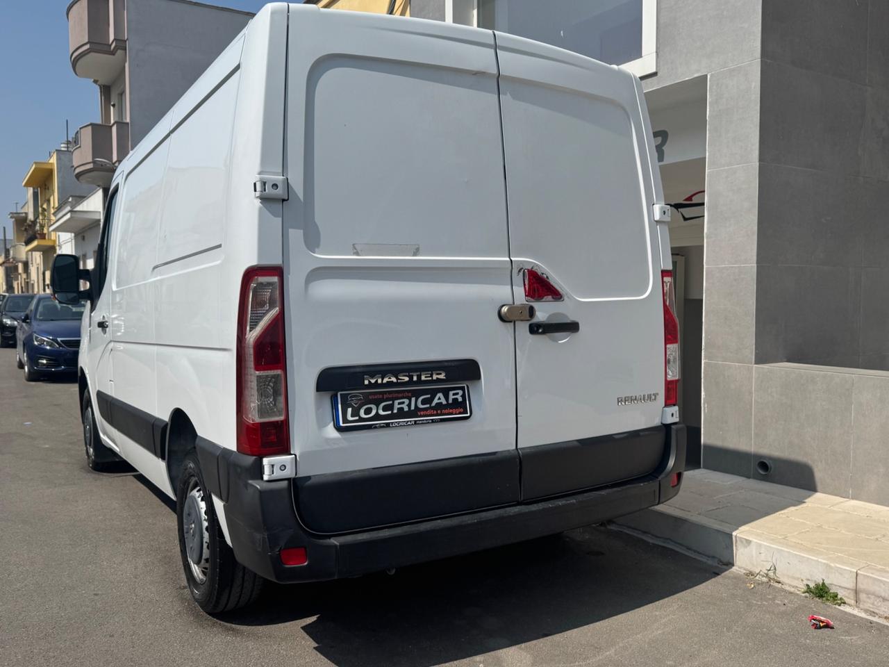 Renault Master T28 2.3 tdi 135 cv ice