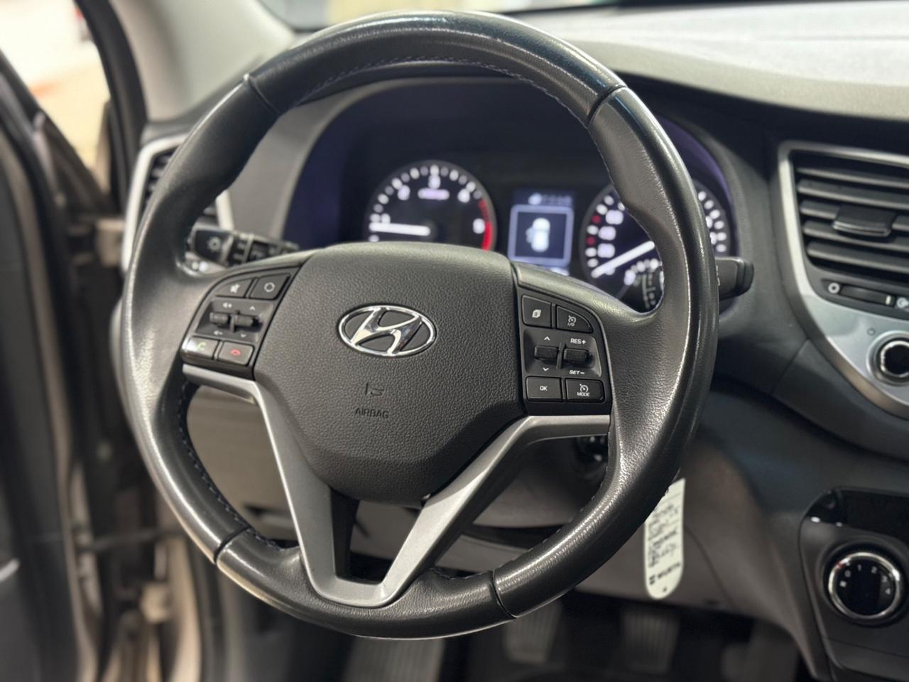 Hyundai Tucson 1.7 2018 full optional