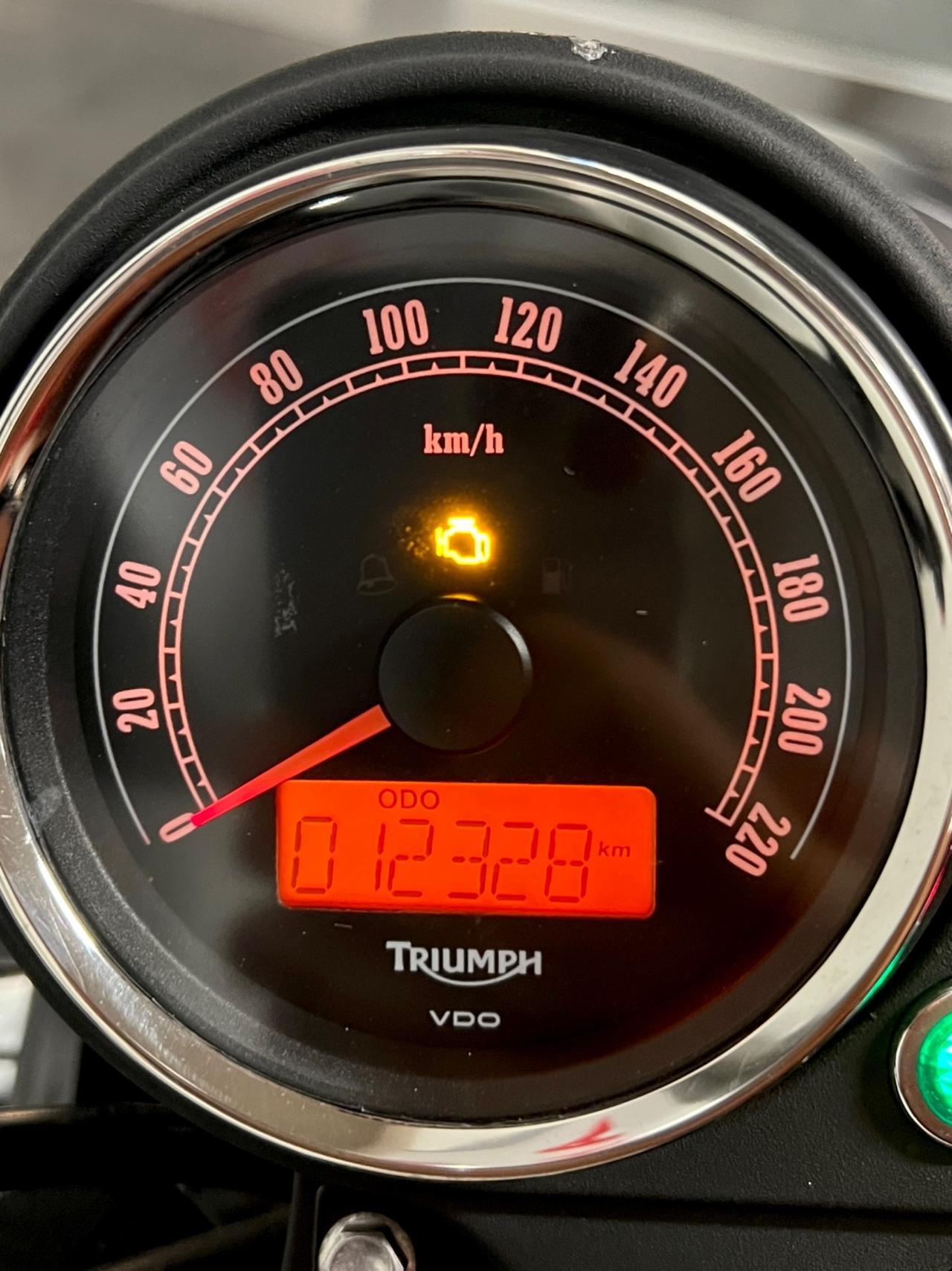 Triumph Bonneville T100