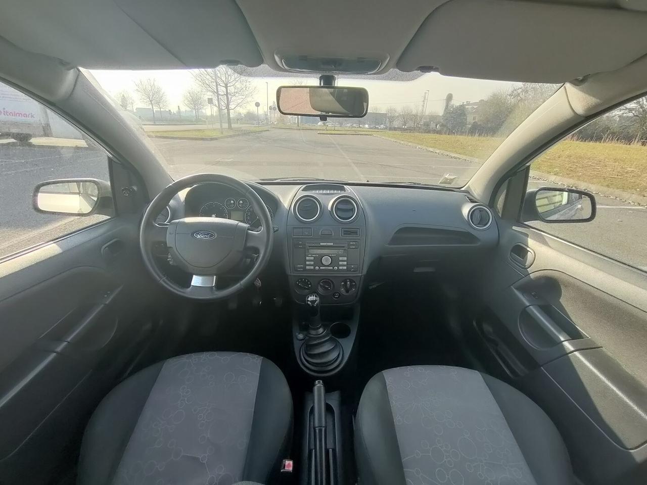 FORD Fiesta 5p 1.4 tdci Titanium