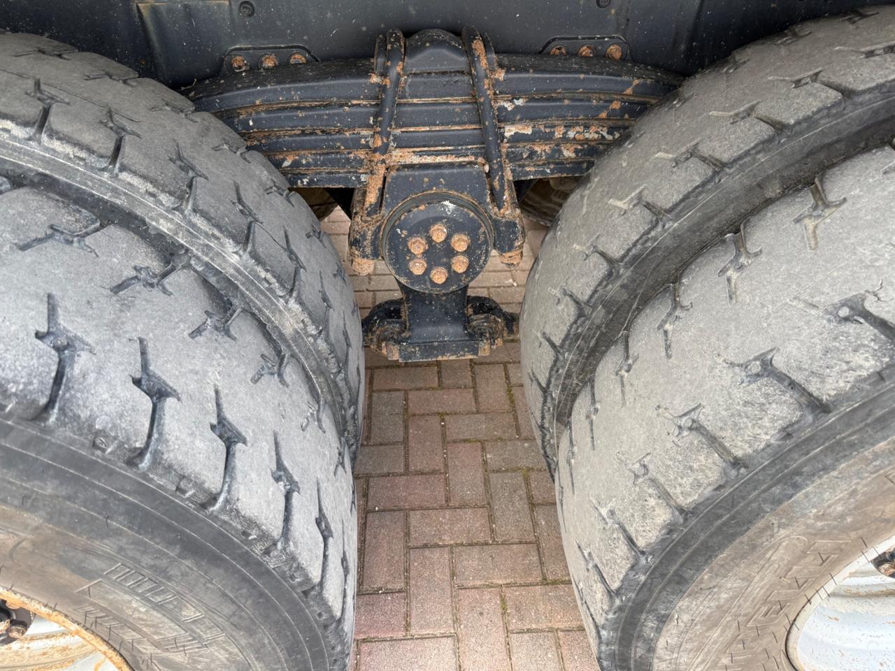 MAN 41.480 TGA ribaltabile 8x4 Euro3