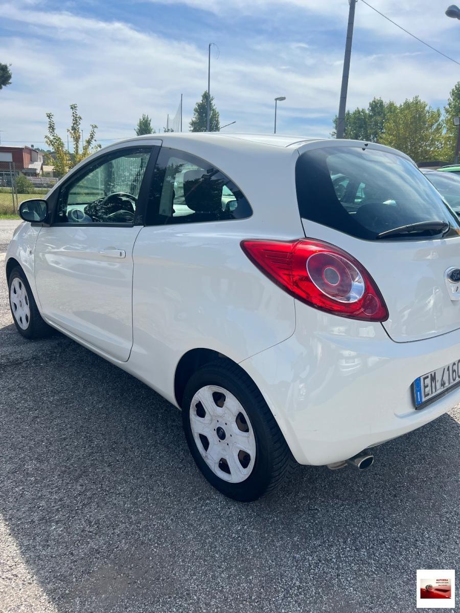 FORD - Ka - + 1.2 8V 69 CV Titanium