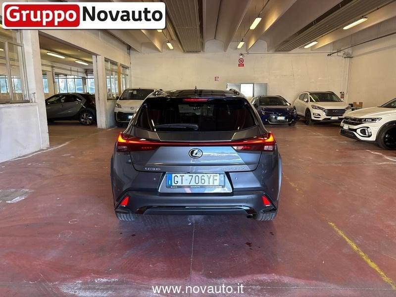 Lexus UX UX250H DESIGN 4WD