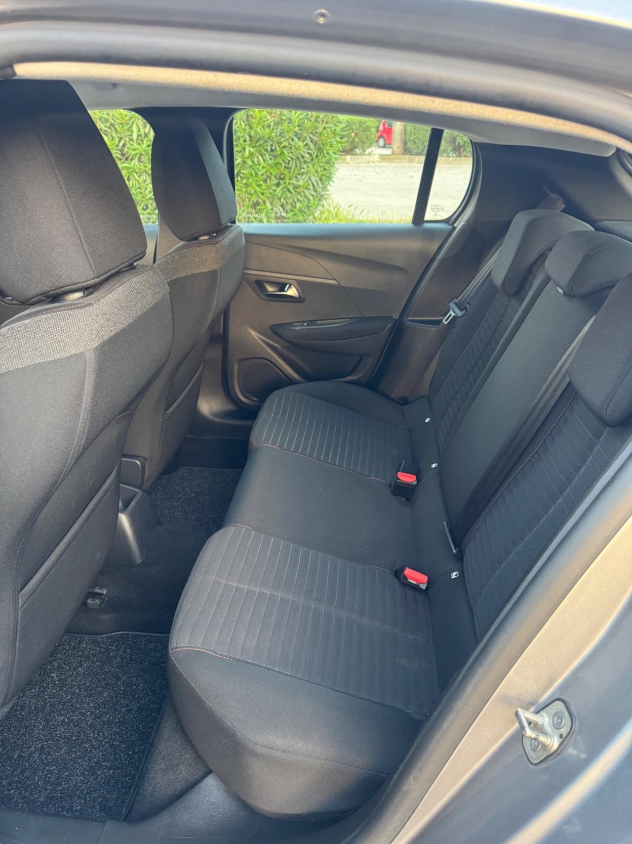 Peugeot 208 1.2 UNICO PROPRIETARIO