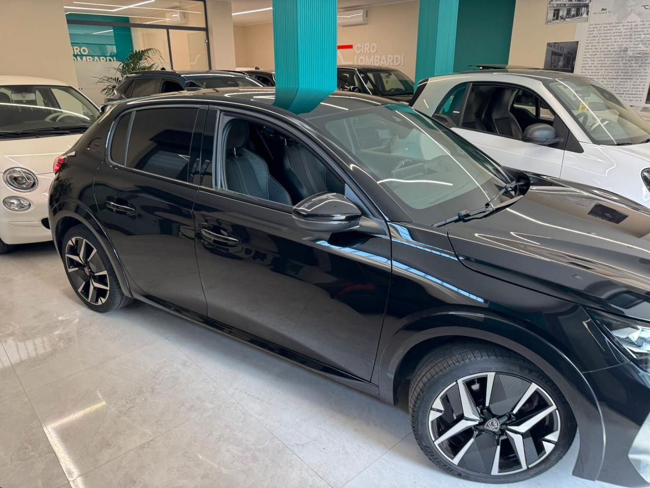 Peugeot 208 PureTech GT Line