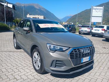 Audi Q3 40 TDI quattro S tronic Business Advanced