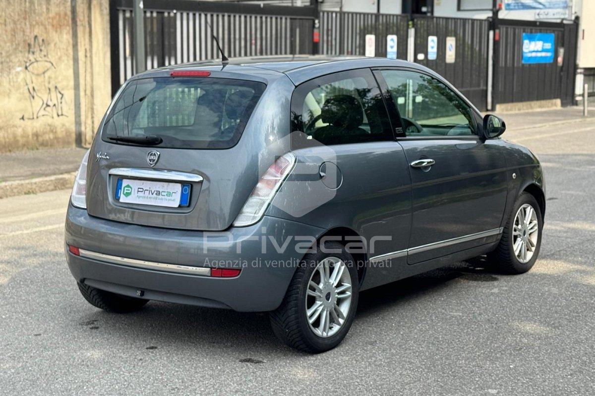 LANCIA Ypsilon 1.2 69 CV Unyca