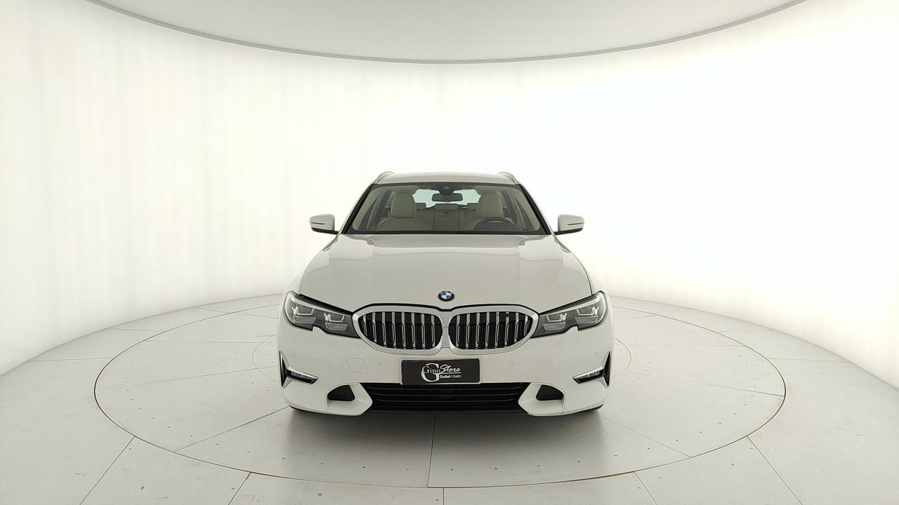BMW BMW - BMW 320d Touring mhev 48V Luxury auto