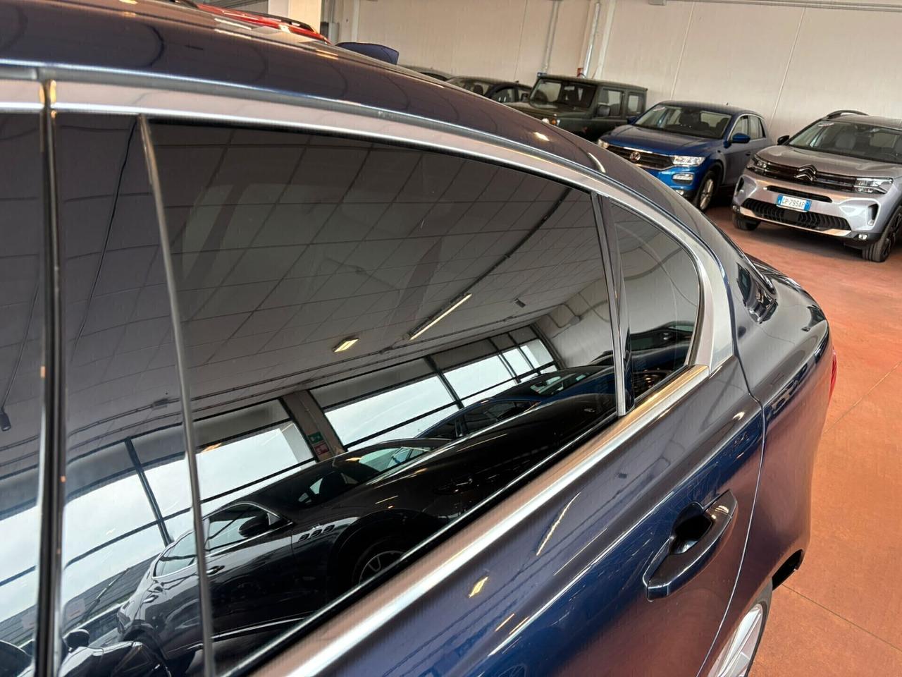 Jaguar XE PRESTIGE 2.0 200 CV aut. 51000 KM.