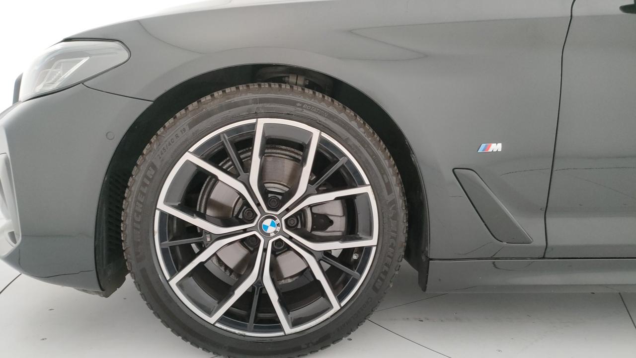 BMW 520d Touring mhev 48V Msport auto