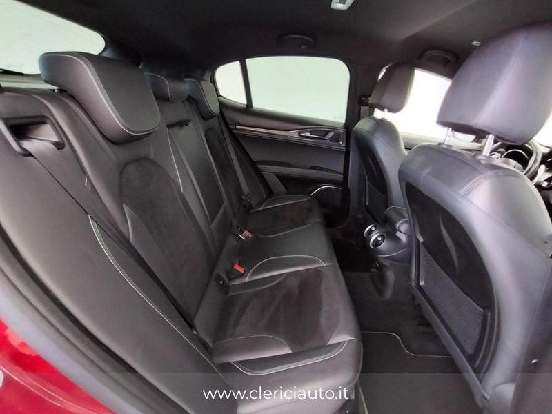 Alfa Romeo Stelvio 2.9 Bi-Turbo V6 510 CV AT8 Quadrifoglio