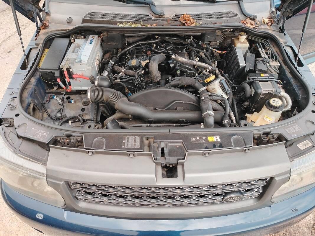 Land Rover Range Rover Sport 3.0 tdV6 HSE auto