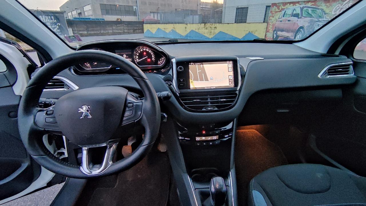 Peugeot 208 1.2 VTi 60KW 82CV 5 porte NEOPATENTATI - 2013