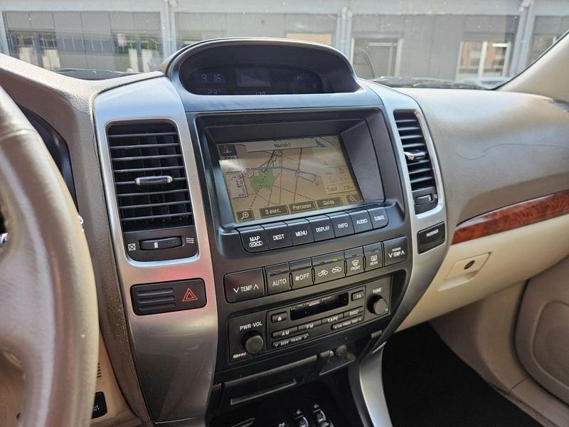 Toyota Land Cruiser 5p 3.0 d4-d Auto 7POSTI GANCIO TRAINO