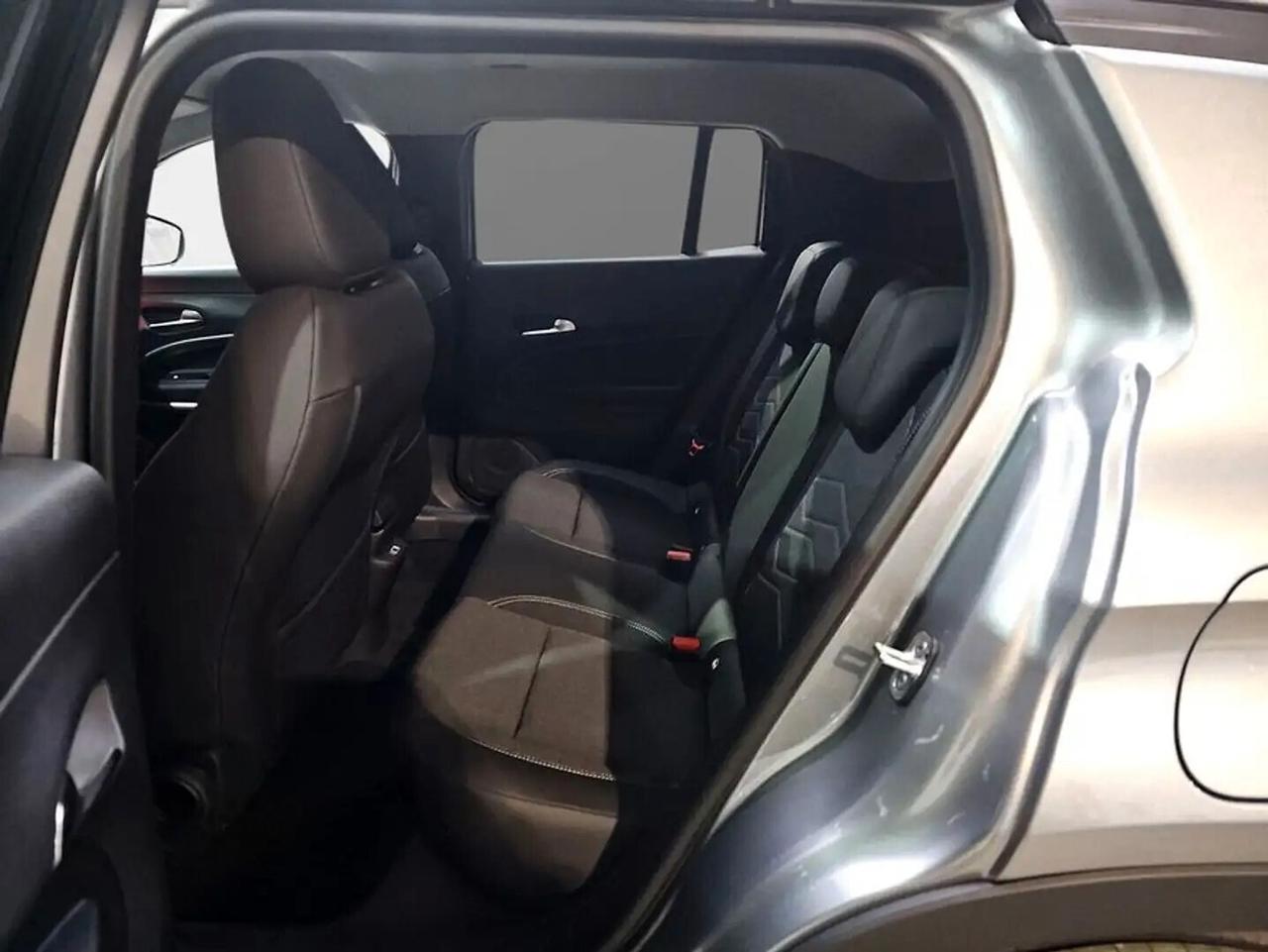 Jeep Avenger 1.2 Turbo 100 CV Summit