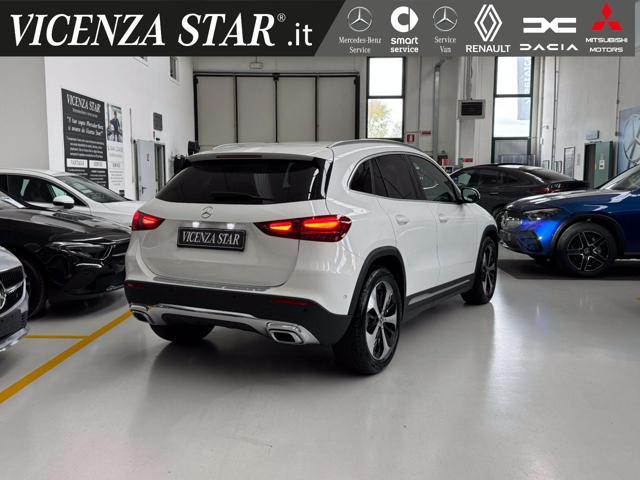 MERCEDES-BENZ GLA 180 d ADVANCED SPORT