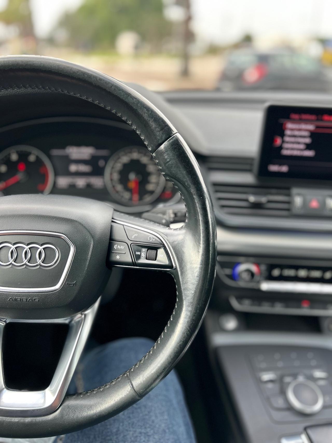 Audi Q5 2.0 TDI 190 CV quattro S tronic Sport