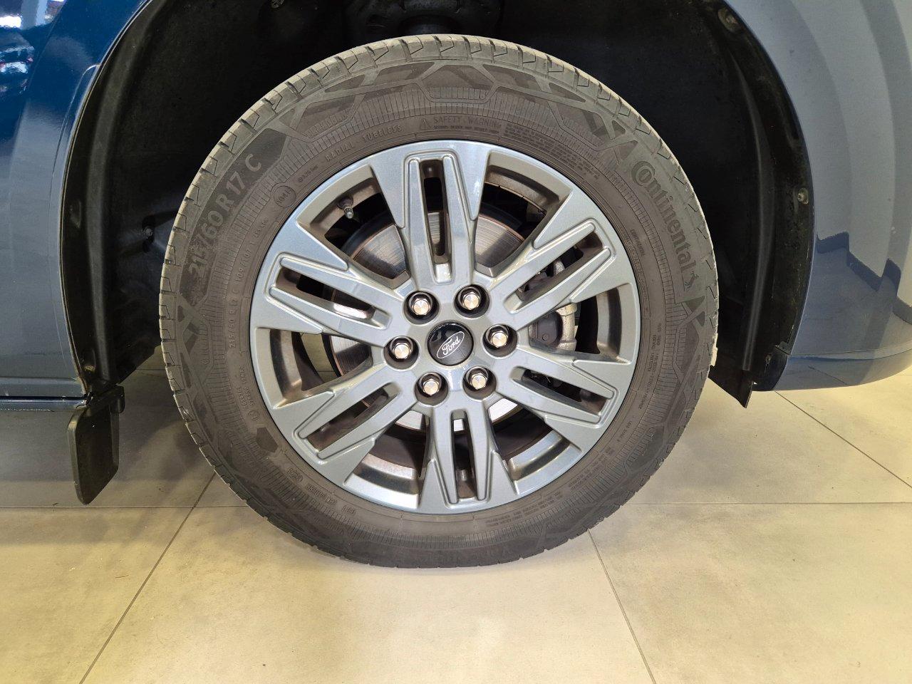 FORD Tourneo Custom V710 320 2.0 ecoblue 136cv Titanium L2H1