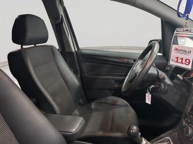 OPEL Zafira 1.8 16V VVT Cosmo