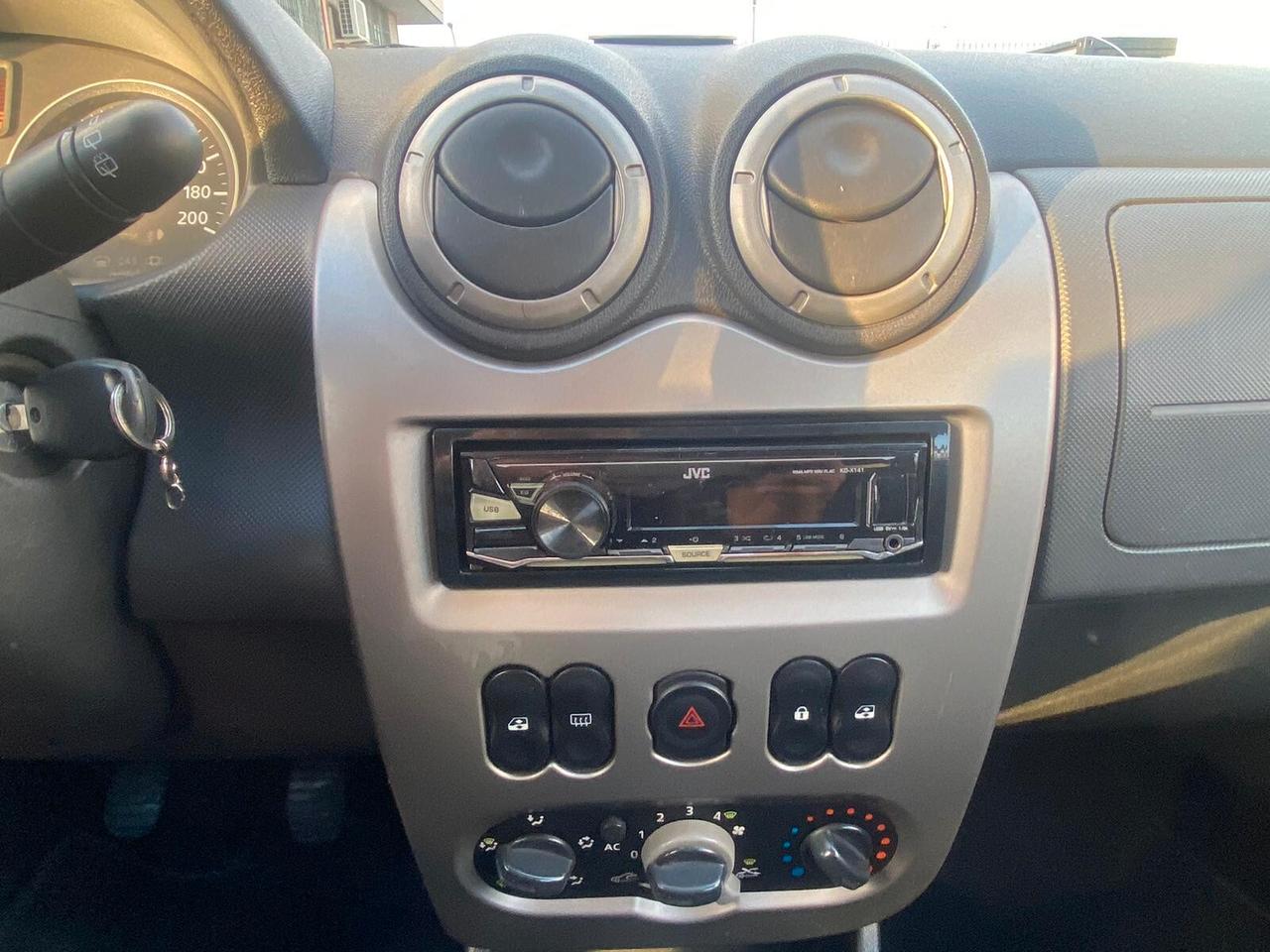 Dacia Sandero Stepway 1.6 8V 90CV ANNO 2010