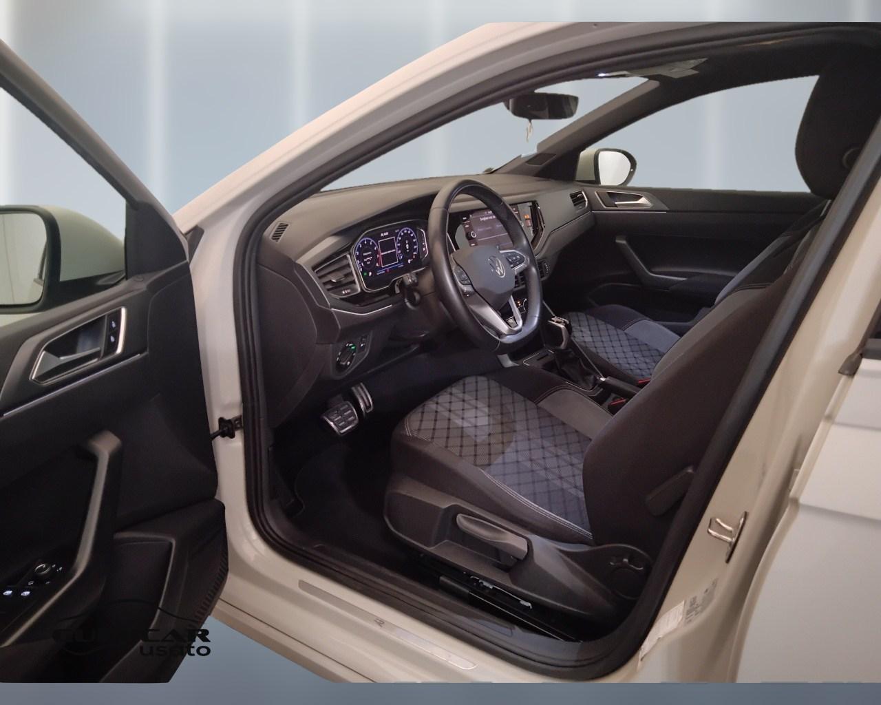 VOLKSWAGEN Taigo - Taigo 1.5 tsi R-Line 150cv dsg